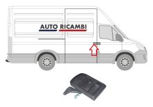Vnější klika posuvných dveří Iveco Daily 2000-2014 pravá s centrálním zamykáním